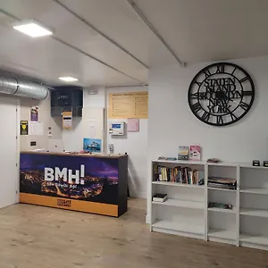  Hostel Metropolitan By Bossh!